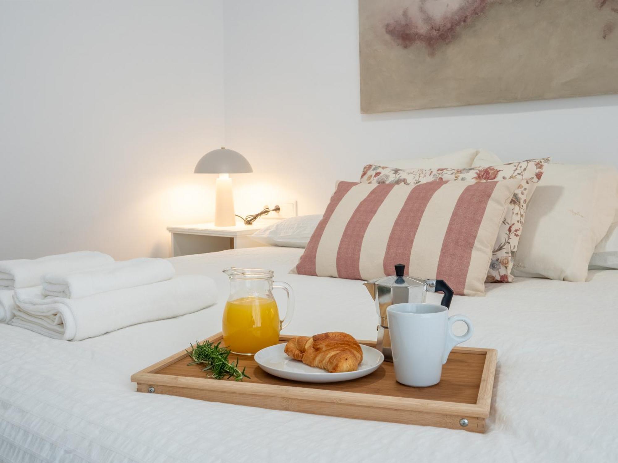 Bhost - Hinojo Apartment กอร์โดบา ภายนอก รูปภาพ