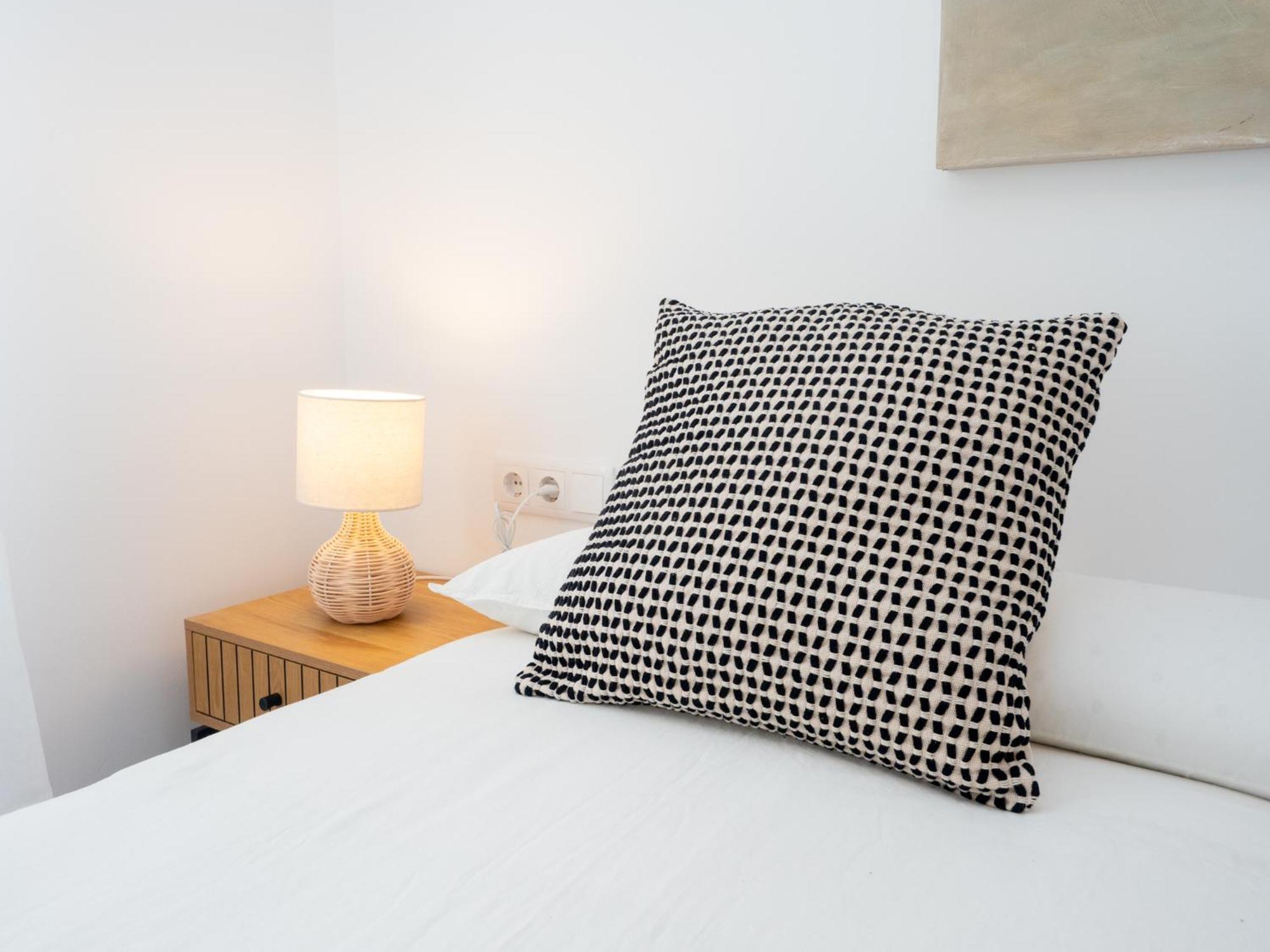 Bhost - Hinojo Apartment กอร์โดบา ภายนอก รูปภาพ