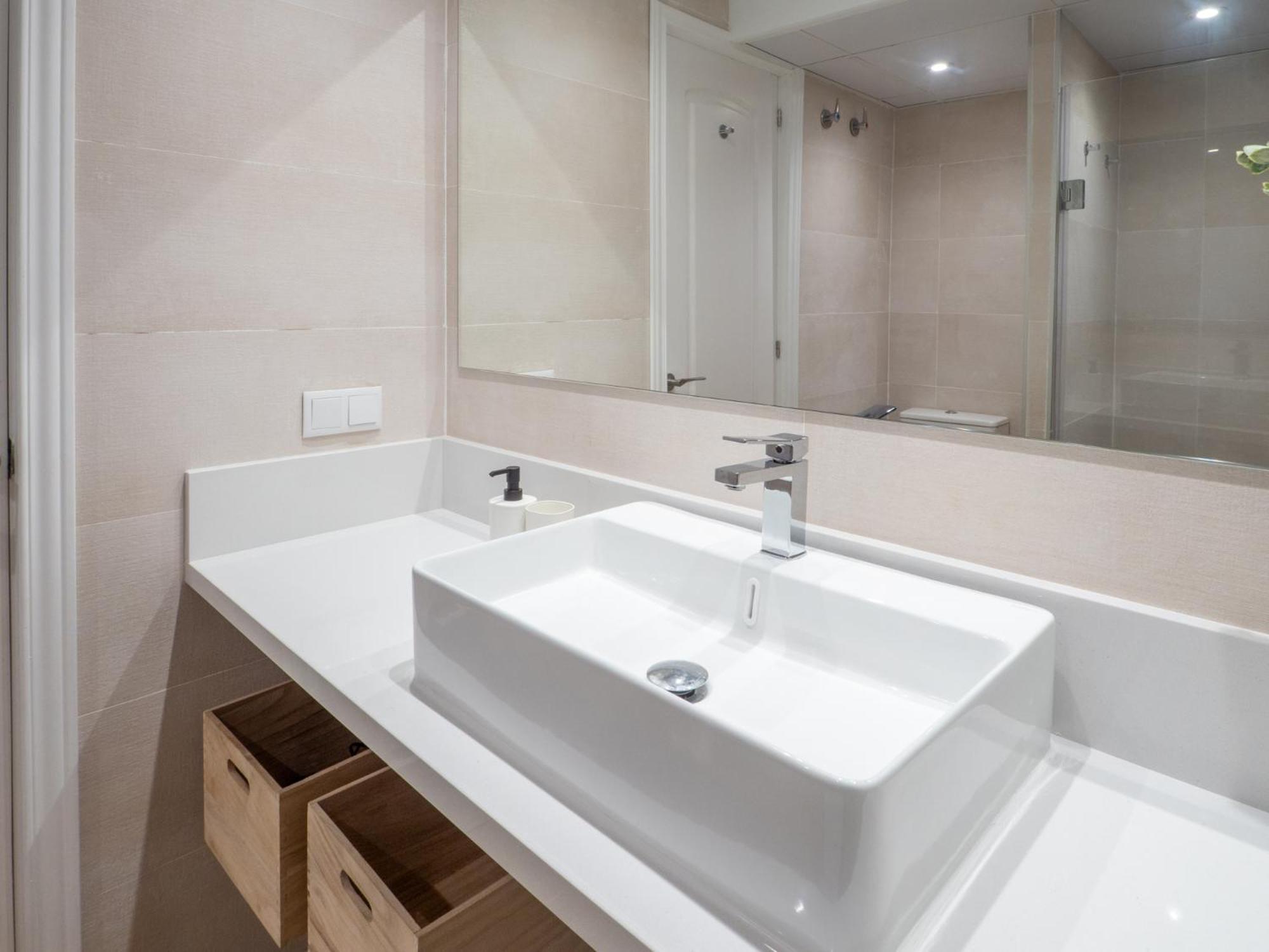 Bhost - Hinojo Apartment กอร์โดบา ภายนอก รูปภาพ